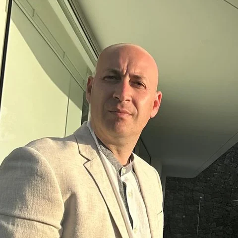 Alex March, CTO · Direttore Tecnologia, Sviluppo IT e AI